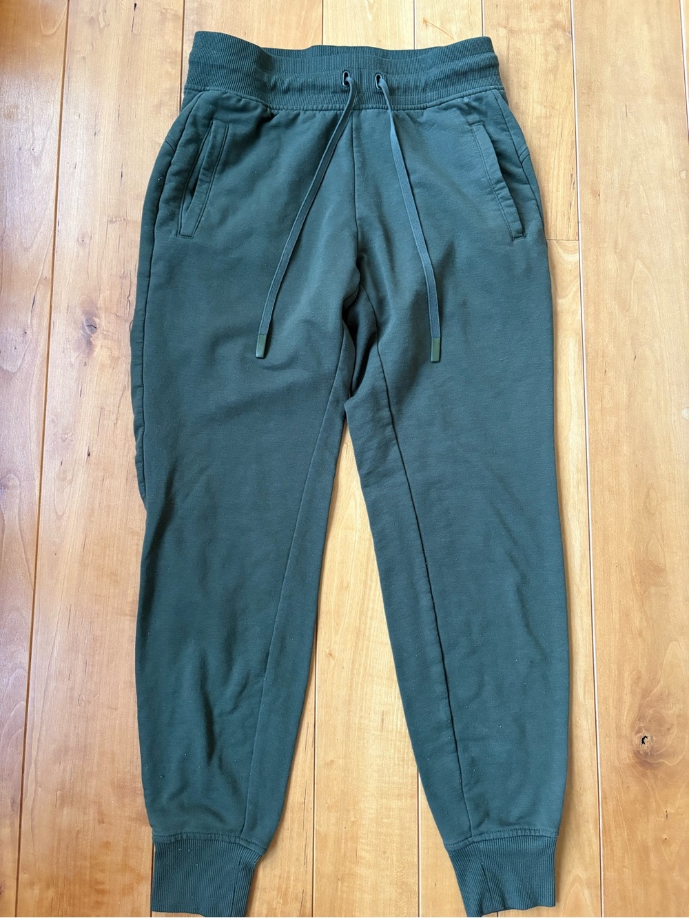 Athletic Works Dark Green olive Women’s Jogger Sweatpants good clean condition